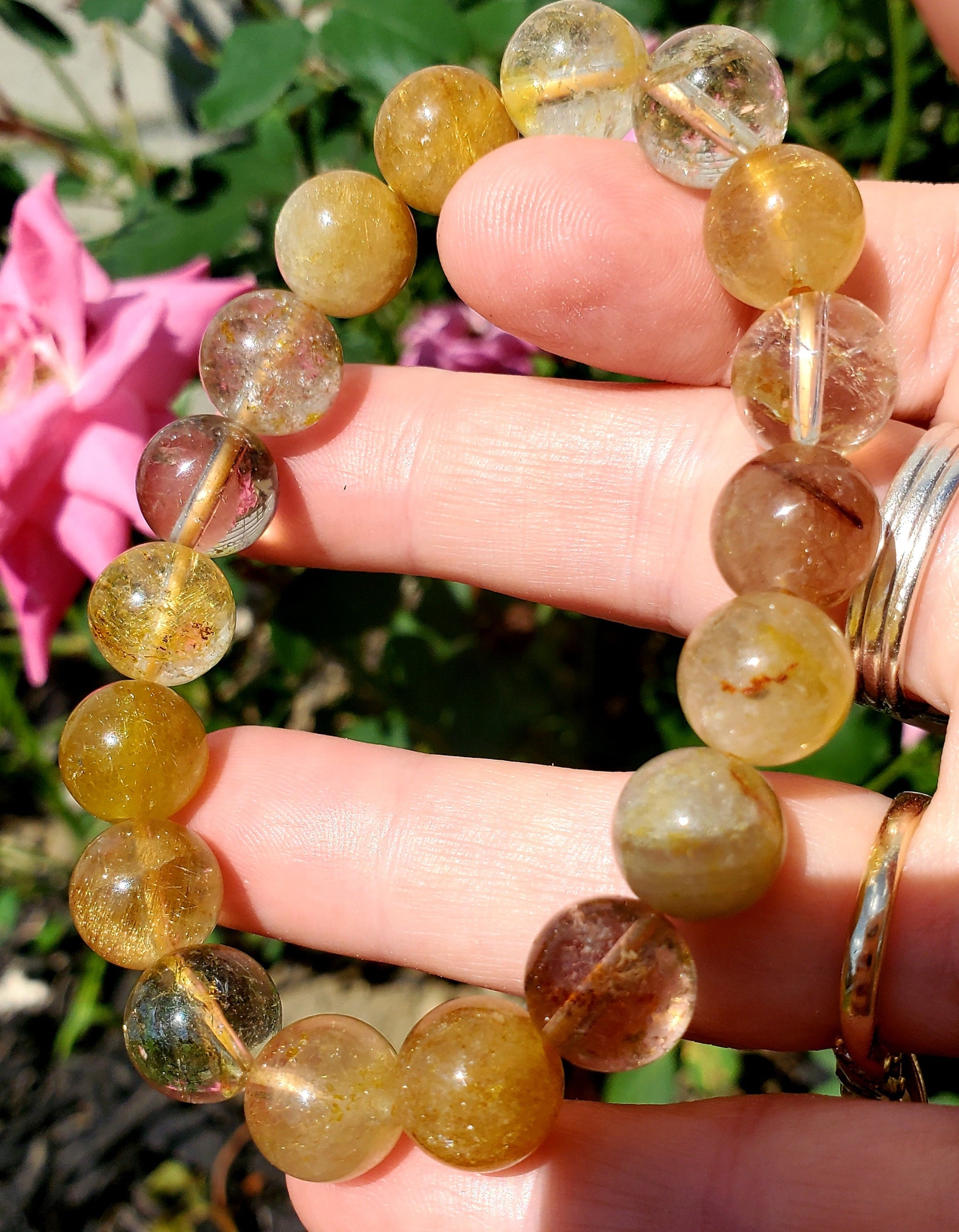 Rutilated Gold Crystal Bracelet - Round - Crystal Healing, Jewelry Gift, Metaphysical Crystals, Healings Stones