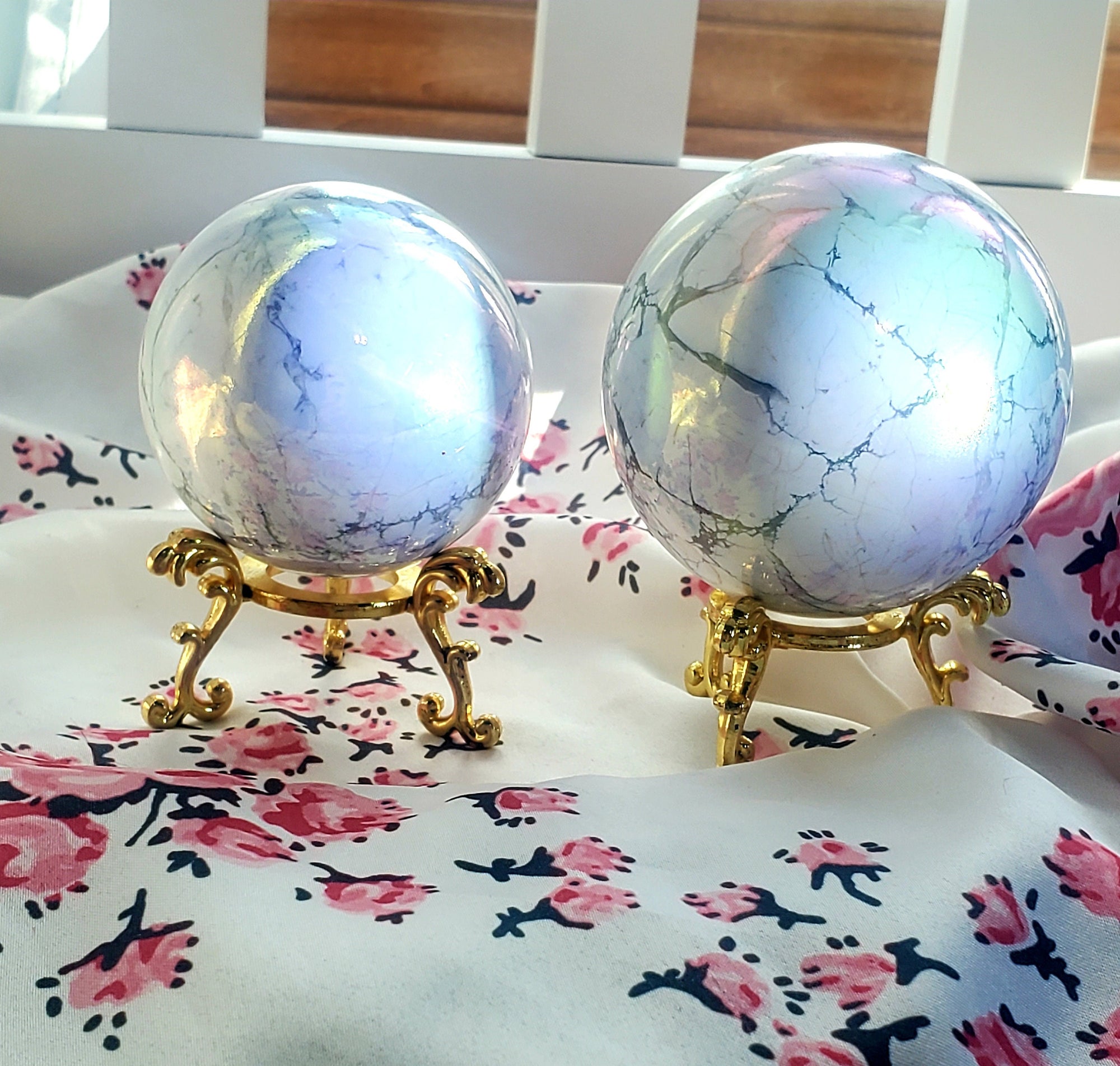 Gorgeous Aura Howlite Sphere, Gifts for Her, Crystal Ball, Crystal, Crystal Sphere, Healing Crystals